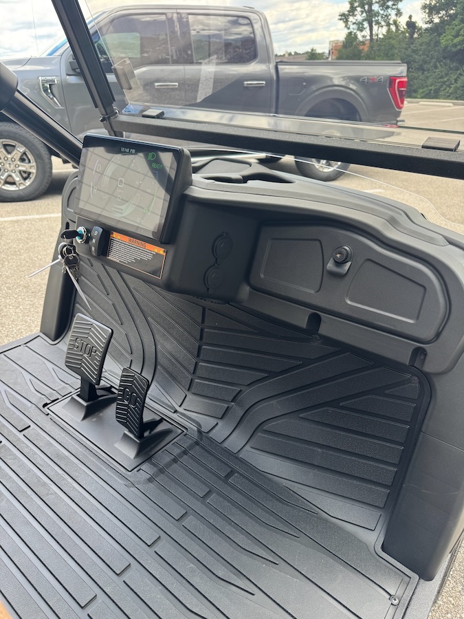 2026 Sierra AX2 4-Passenger